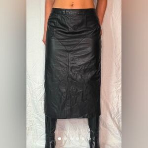 G-III Leather Fashions Size 13/14 Black Leather Pencil Skirt Vintage 80s or 90s